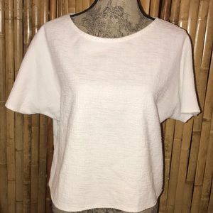 Pretty Textured White Top with back zip